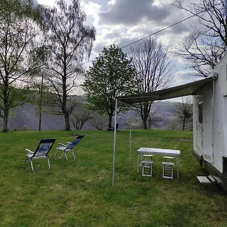 Camping Car Tout Equipe Non Roulant